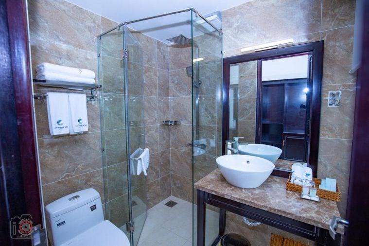 Superior Quad Moutain view